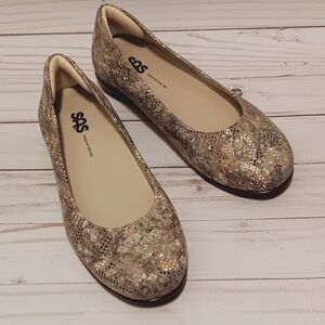 SAS Scenic Ballet Flat Reptile Taupe Classic Comfort Elegant Womens Sz 7 1/2